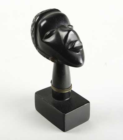 (ART.) Art Deco Head of a Woman.